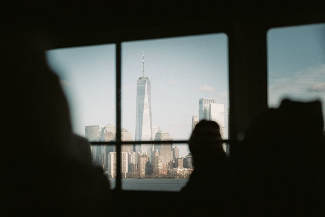 8月中国制造业PMI升至49.4%